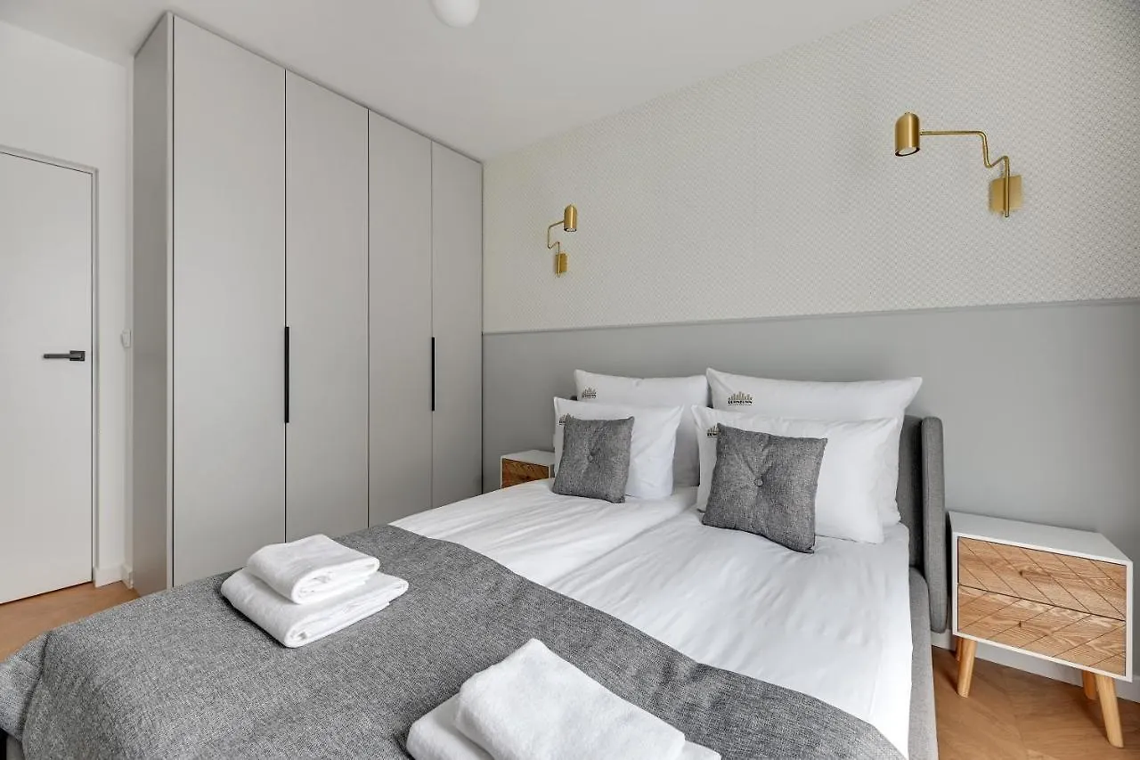 Aura 40 City Center & Free Parking By Downtown Apartments Danzig